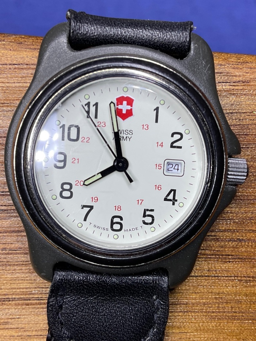 Ladies Swiss Army Watch